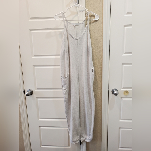 Onesie By Sincerely Jules‎ - Picture 1 of 5